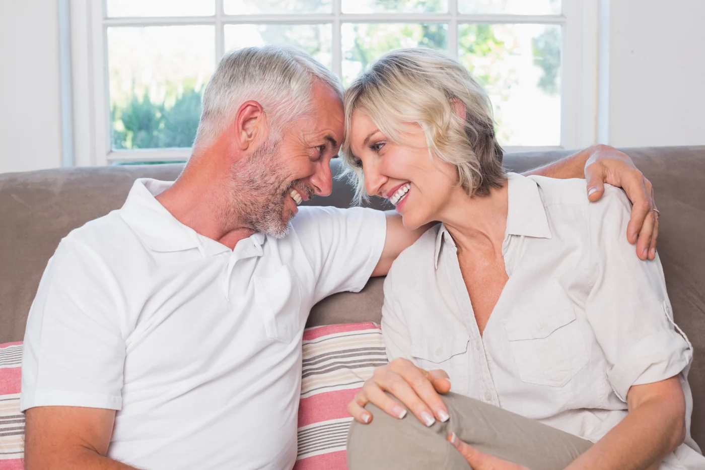 SilverSingles dating app: representative mature adults enjoying connection